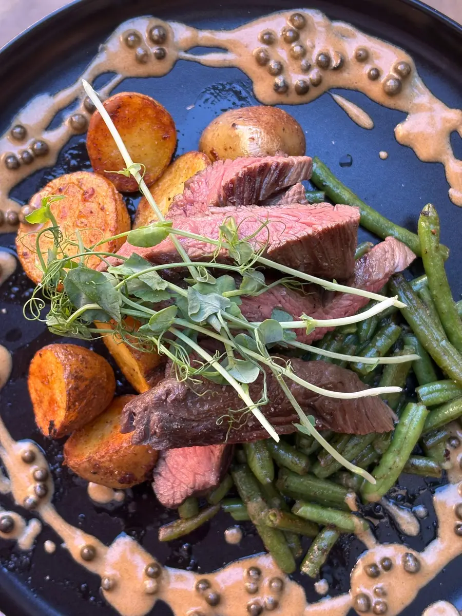 Food and drinks from the Green Garden kitchen in Brezno — photo 9